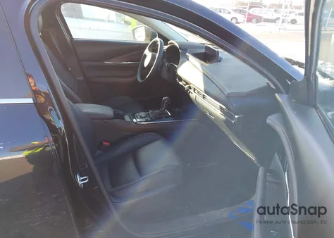 2025 Mazda Cx-30 2.5 S Premium Package z USA, uszkodzony, nr VIN 3MVDMBDM8SM783744